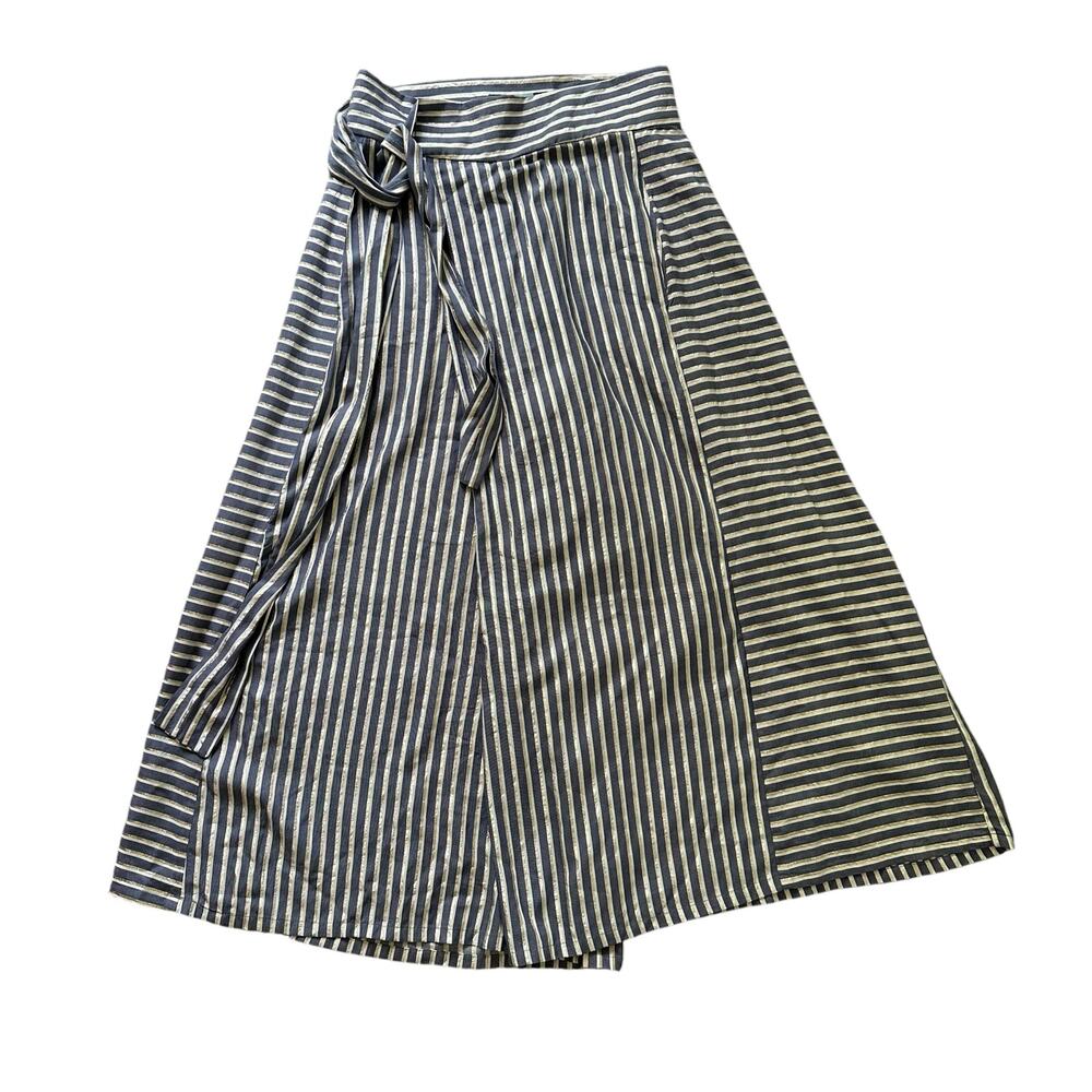 Eva Franco blue, gold & white striped wide leg pants size 4